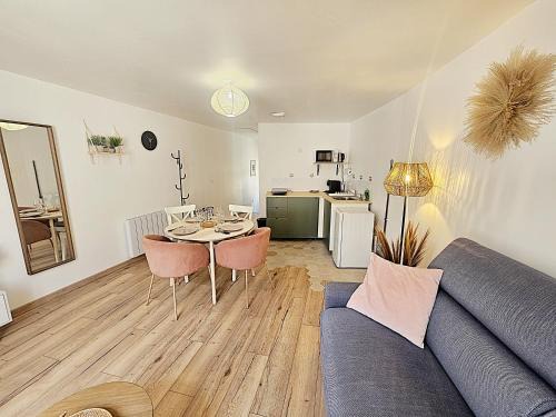 Maison de ville Chaleureuse au cœur de Chartres Netflix, garage vélos