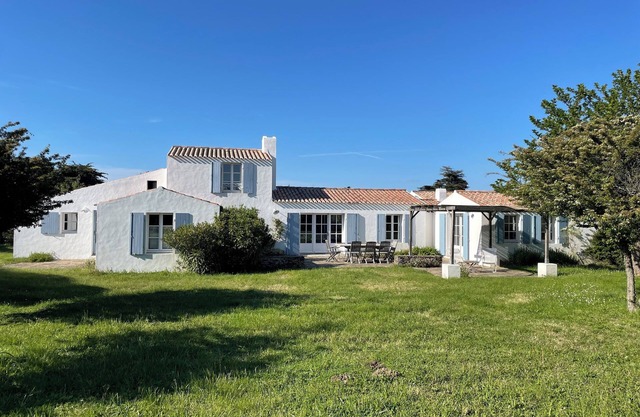 Maison du Clouzy for 10 people in Ile d'Yeu