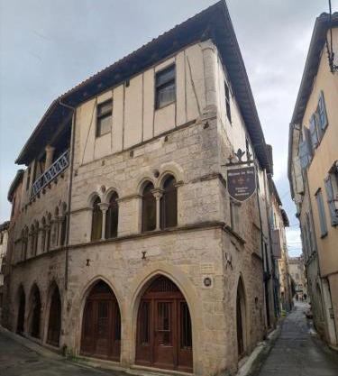 Maison du Roy/Upper Cambers