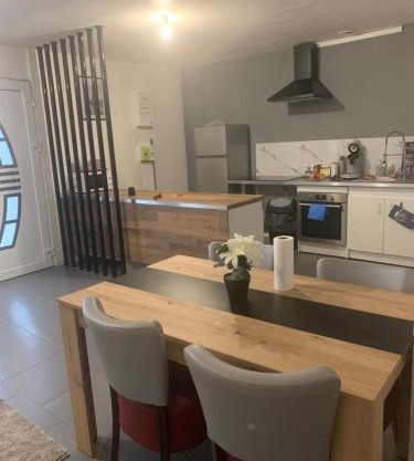 Maison entière proche circuit des 24 heures