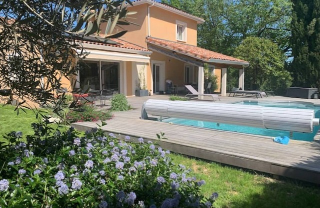 Maison Familiale, Jardin Piscine