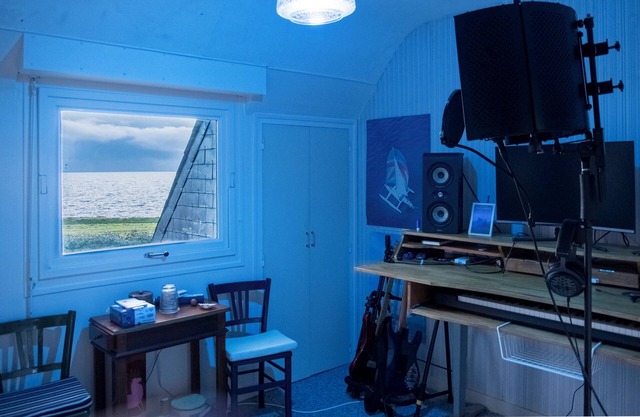 MAISON GUYOMARD X RETREAT BY THE SEA