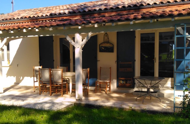 Maison Individuelle Dans un Écrin de Verdure