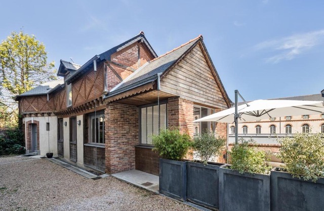 Maison Sévigné - Le calme du Thabor et la proximité du centre ville