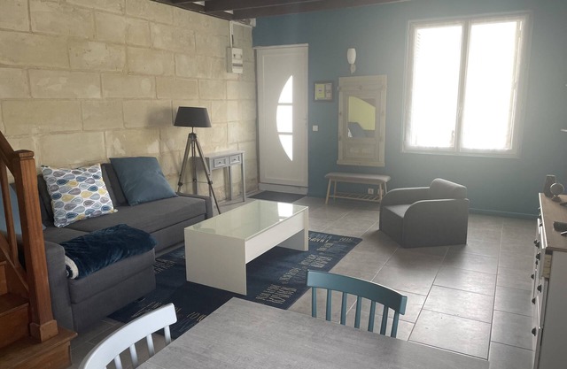 Maison sur la Riche à 5 km de Tours Centre et Proche des Château de Loire