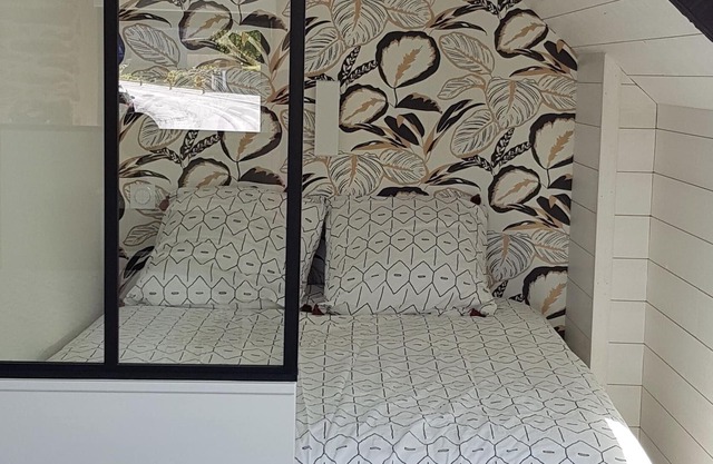 Maisonette on the banks of the Rance