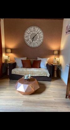 Maisonnette indépendante avec terasse à 45 mn de Paris