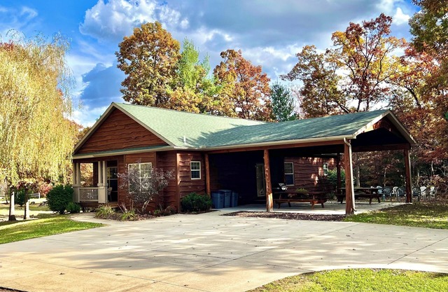 Majestic Pines @ Spring Brook Resort