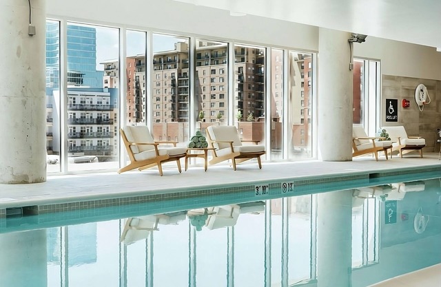 Make Memories in Denver! Indoor Swimming Pool, Pets Allowed!