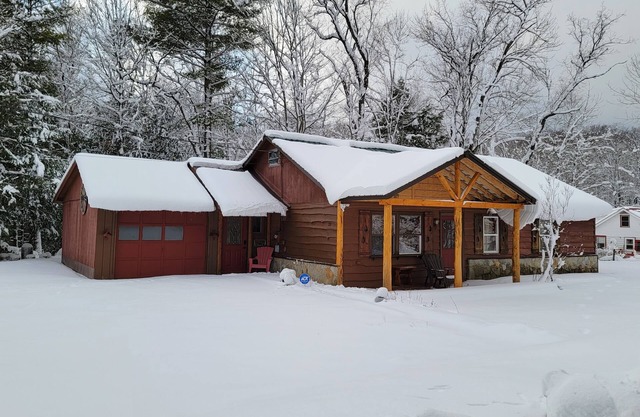 Mama Bear's Cabin