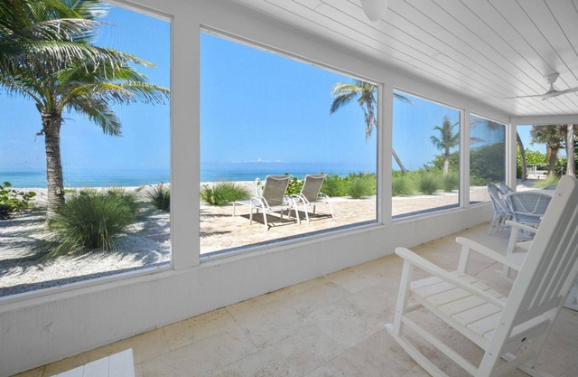 Manasota Key Elegance – 3BR Beach + Dock