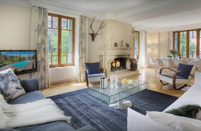 Manoir de Leschaux - alpine base sleeps 14, sauna & pool - OVO Network