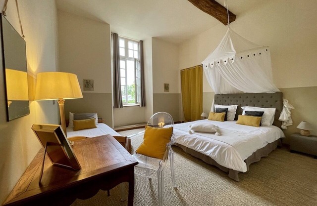 Manoir de la Bégaudière : Gîte Jacques Cartier