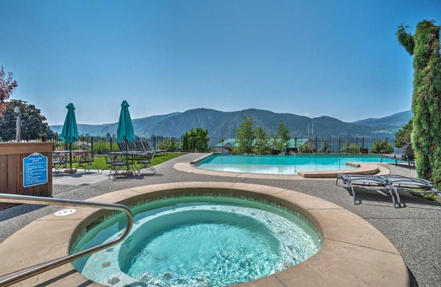 Manson Condo with Pool Access - Near Marina and Town