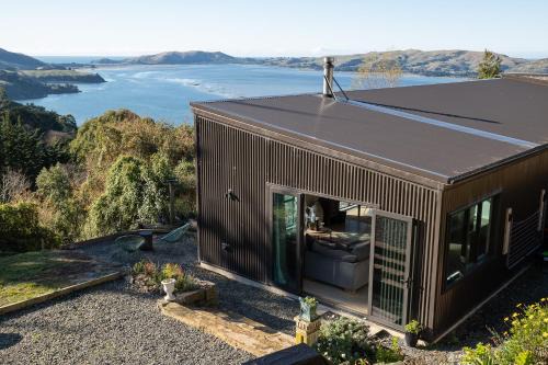 Manu Heights Retreat