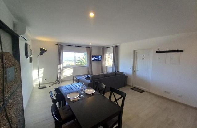Manuel Apartment - Belch1952