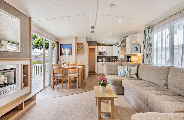 Maple Brook Lodge Modern 3-Bedroom Unit Near New Forest