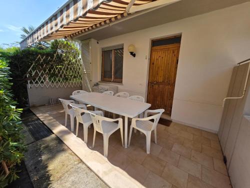 MareBlu Apartment with patio