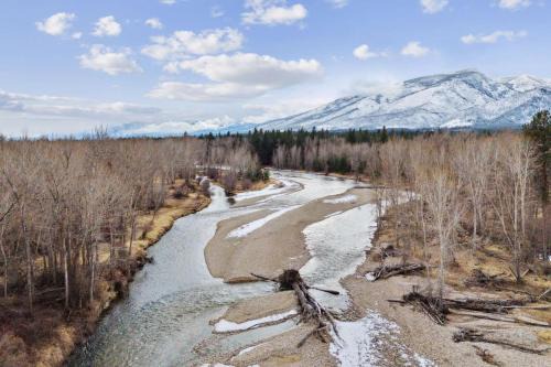 Mara Luxury Cabin- Maple