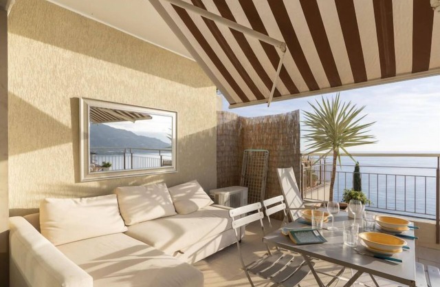 Mare Azzurro by Interhome