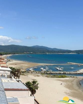 Maremma Holidays- Carducci Apartment