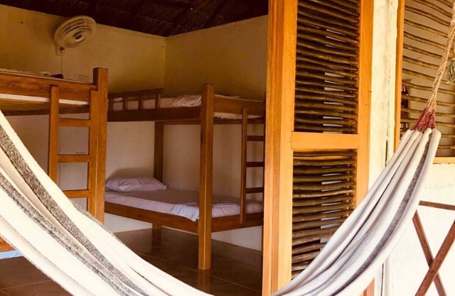 MARIA MOÑITOS HOSTEL