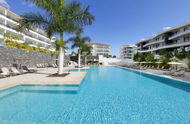 Marinell Collection Palm-Mar