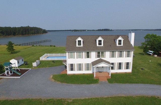 Mariner at Swan Cove Manor