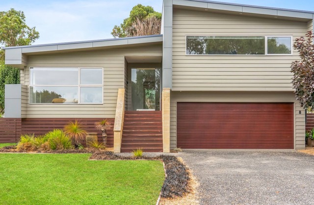Mariner House - Central & Modern Sensation - ideal for a family and couples alike.