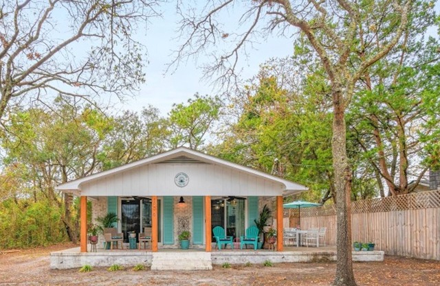 Maritime MANNor is Pet Friendly w/a Fire Pit - Easy Walk to Beach