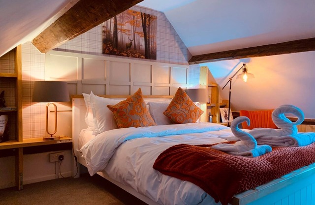 Market Lodge - Boutique Cottage