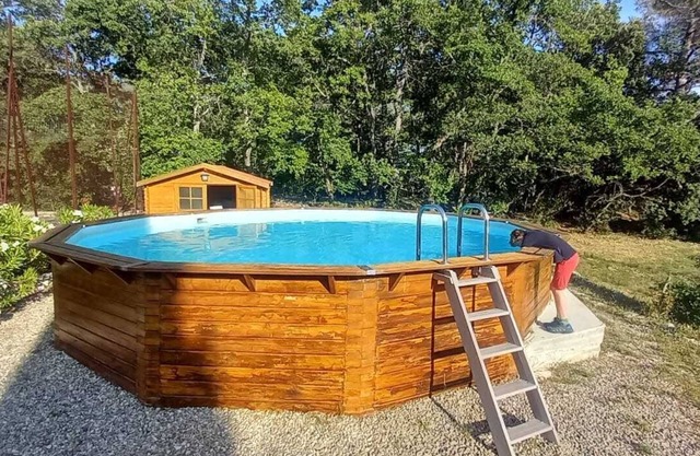 Mas provençal with swimming pool near Aix