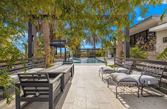 Massive Private 9-bedroom 28 bed + all the amenities Estate