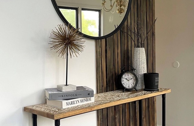 Master BR: Private Bathroom, Workspace with a view & Pool