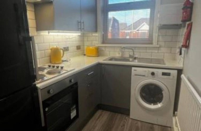 Matipa-Given Apartments Eastleigh Southampton - Apartment - Ground Floor