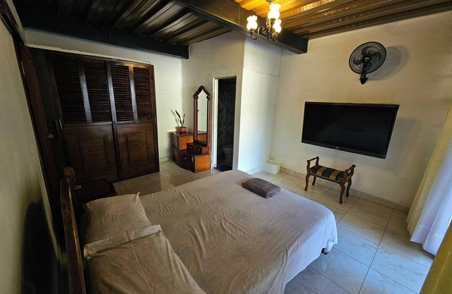 Matrimonial Suite - Exclusive area with hammock in front of the Swimming Pool