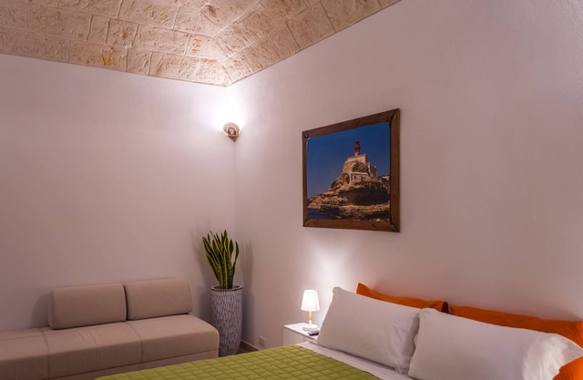 melo triple accommodations