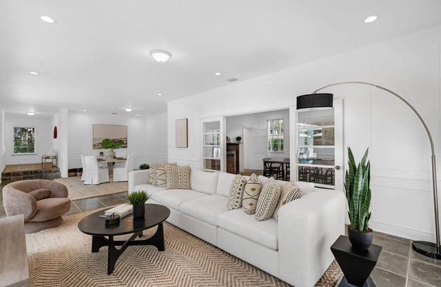 Memory Lane, Cozy Home with Pool, Lush South Miami