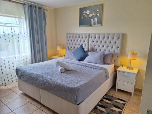Menlyn Maine Apartments, Menlyn Place