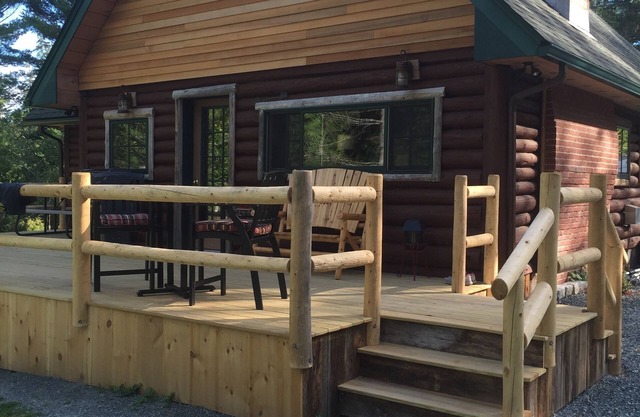 Merchant's Log Cabin
