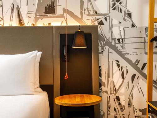 Mercure Cardiff North Hotel