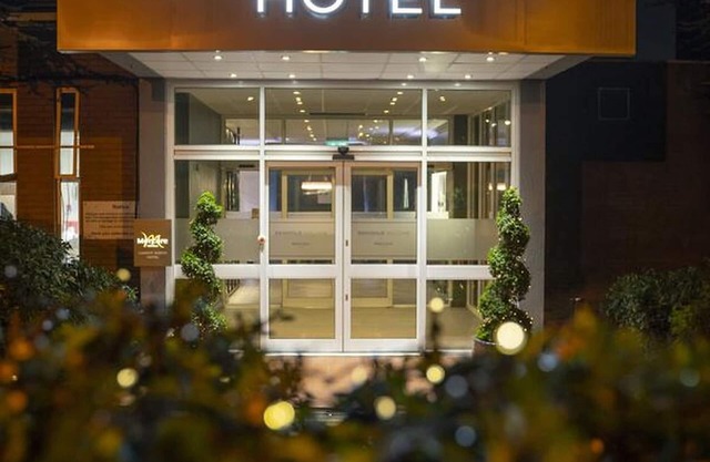 Mercure Cardiff North Hotel