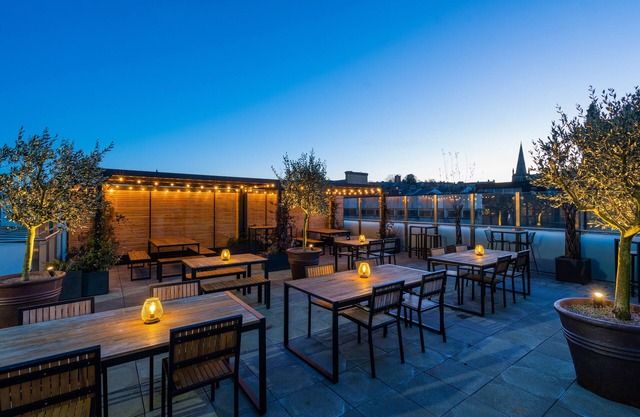 Mercure Newport Hotel