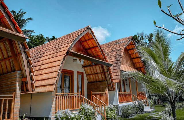 Mertha Sari Resto & Bungalow