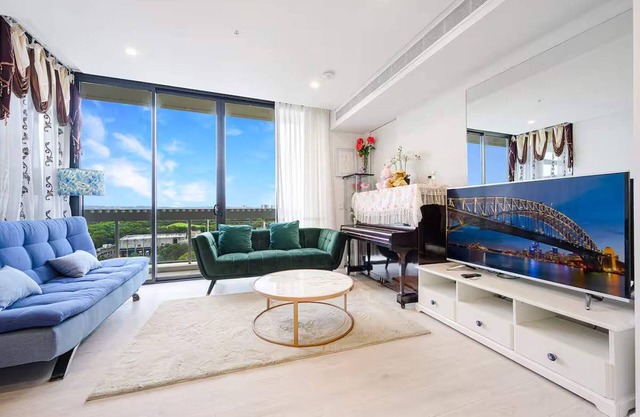 Metawisebnb Executive 2-bedroom Stadium View Apartment W Parking