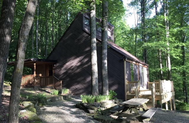 Mid-century A-frame style cabin with lake views near the heart of Amish Country