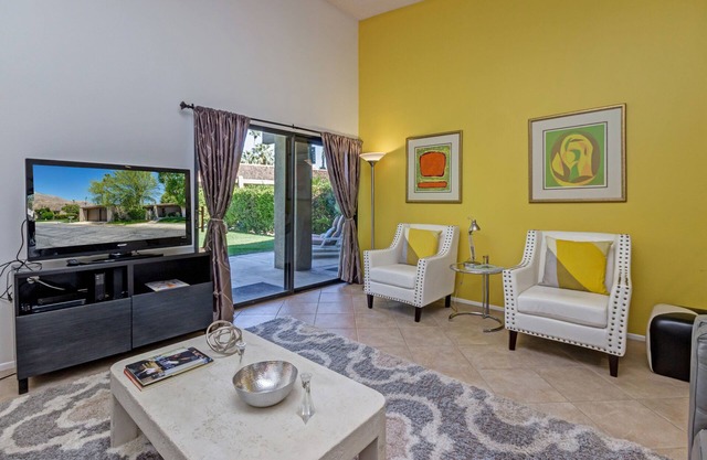 Mid-century Wexler condo at The Rose Garden