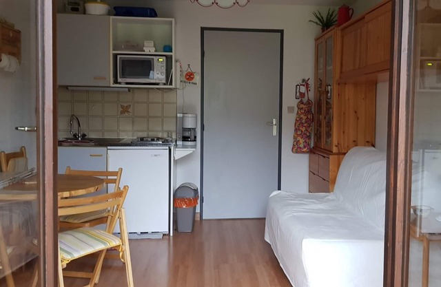 Mijoux, les Mars, Apartment in a quiet apartment block