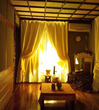 Milk-ya Women-Only Guest House