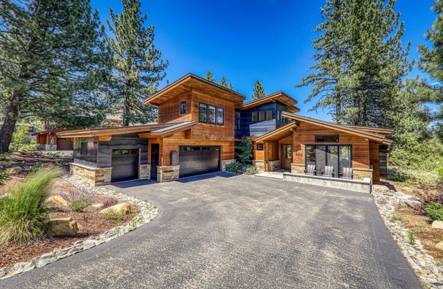 Mill House Retreat Schaffer's Mill, 4Br/3.5Ba, Hot Tub, Golf, Ski, Lake Tahoe